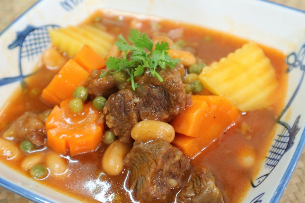 Cách nấu lagu bò nấu đậu ngon chuẩn đãi tiệc | Món Việt